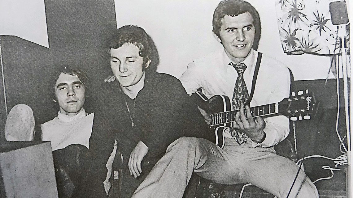 Music of Kuman: Memories of the LIRE Band and Their Performances