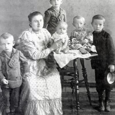 Familija Baračkovih iz ranih 30-ih godina